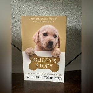 Bailey's Story by W. Bruce Cameron — Tan & White Cover